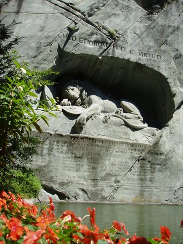 Lion-Monument_03